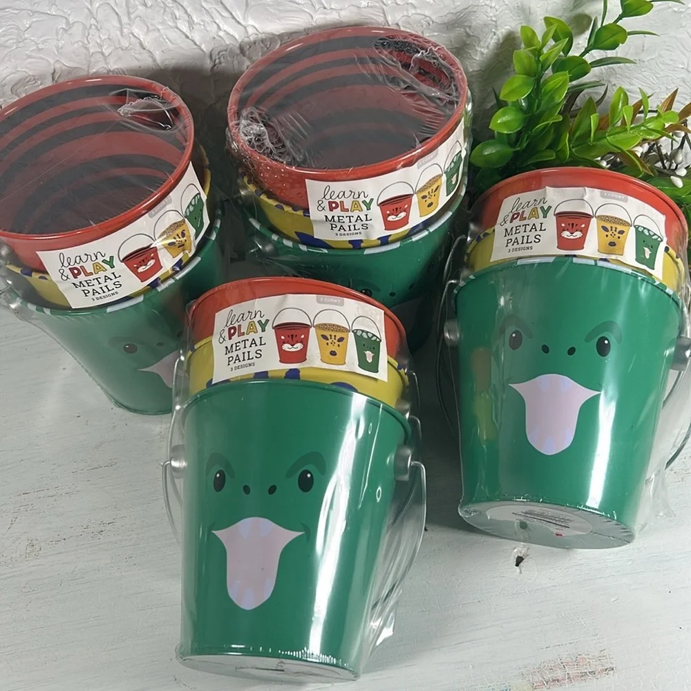 Lot of 12 Jungle Animal Pails Mini Buckets Storage Kids Party Favors Pails NWT